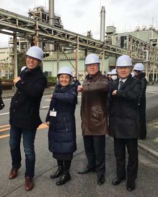 神奈川県川崎にある「BRING」ペットボトルケミカルリサイクル工場見学